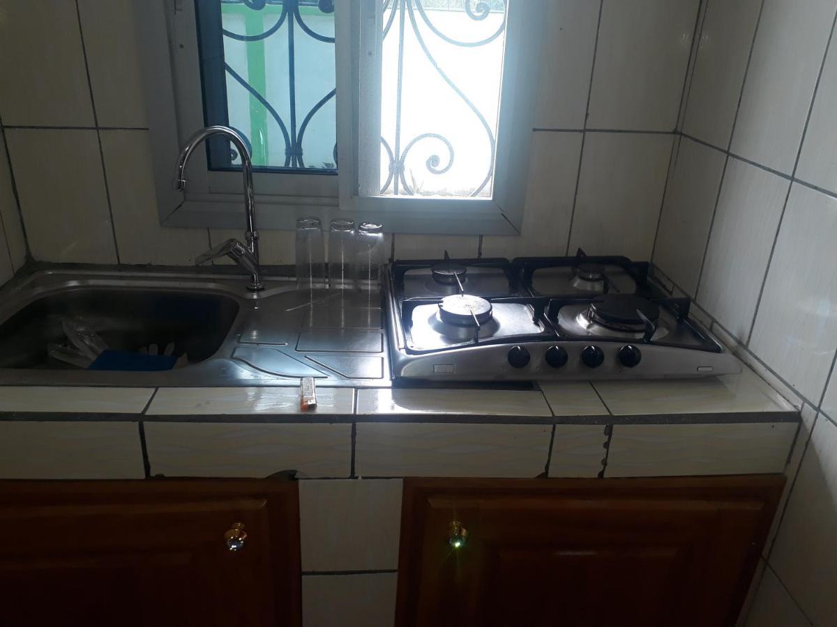 Npangou Appart Kribi Exterior photo